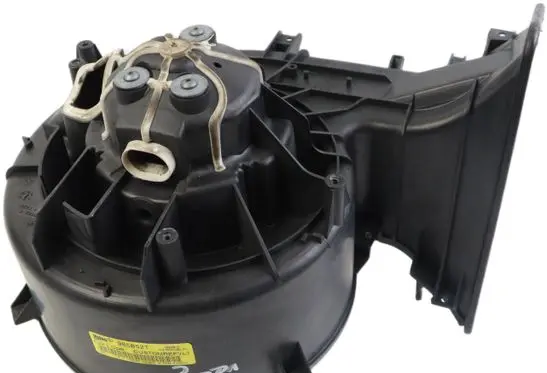 Opel Vectra C Heater fan/blower 985852T