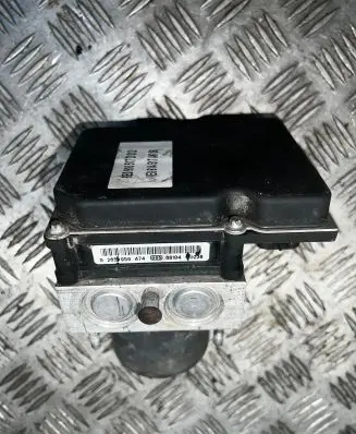 Audi A4 S4 B7 8E 8H ABS Pump 8E0910517D 8E0614517AK