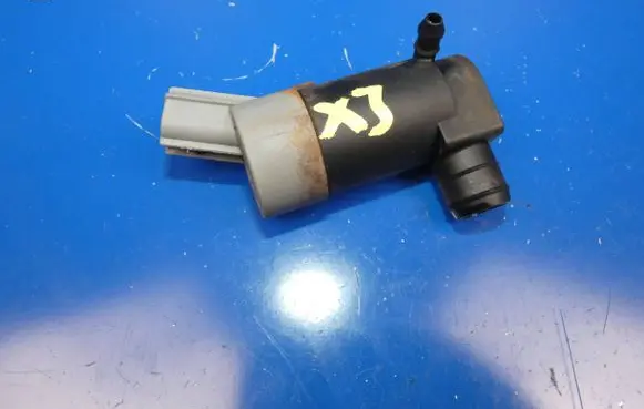 Jaguar XJ X351 Windscreen/windshield washer pump PA6GB25
