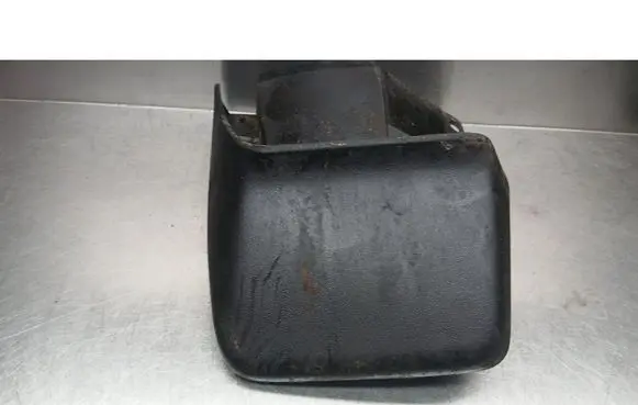 Honda CR-V Front mudguard 75830S9A0030