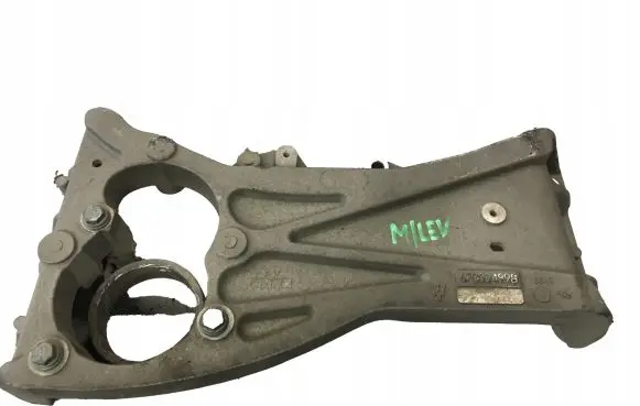 Maserati Levante Gearbox mounting bracket 670034898