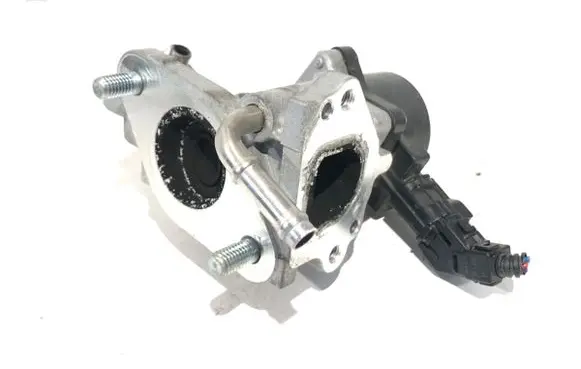 Toyota Camry VIII XV70 EGR valve 25620-24050