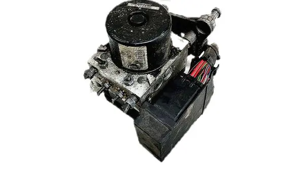 Mercedes-Benz C W204 ABS Pump A2044312012 A2049012500