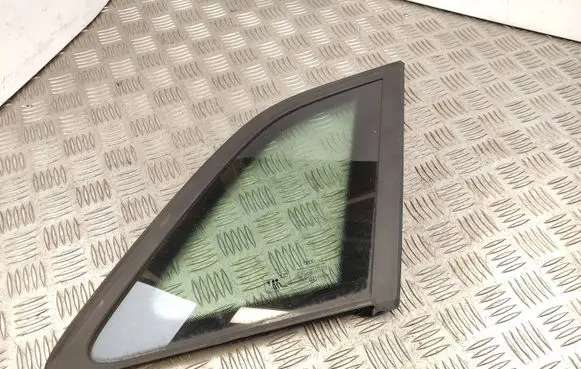 Audi A3 S3 8V Rear side window