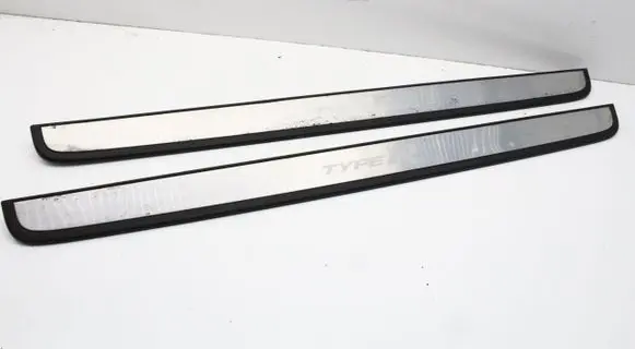 Honda Civic sill trim set (inner) 84202SMRZE00220
