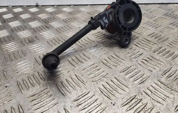 Nissan Qashqai clutch release bearing 