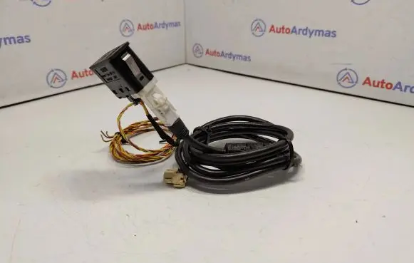 USB socket connector