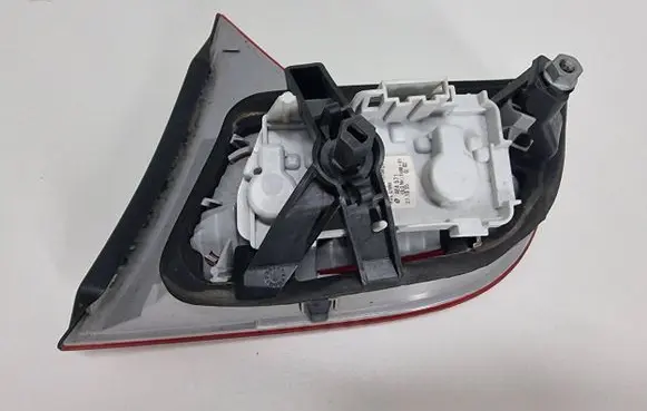 Audi A4 S4 B7 8E 8H Tailgate rear/tail lights 4845011662 ULO749001