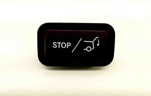 Mercedes-Benz GLA W156 X156 Tailgate/boot open switch button 2468210151
