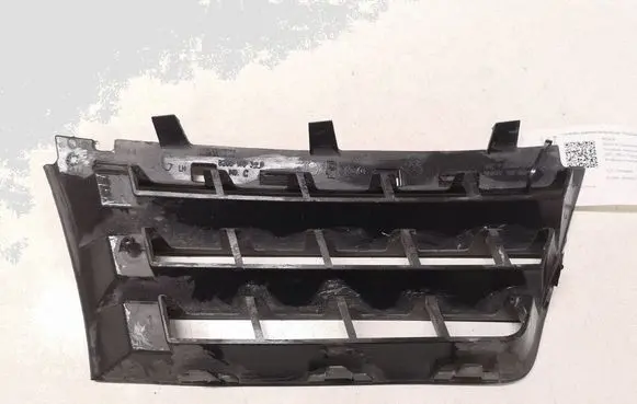 Renault Scenic II - Grand scenic II Front bumper lower grill 8200140329