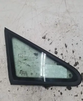 Volkswagen Sharan Front door vent window glass four-door 