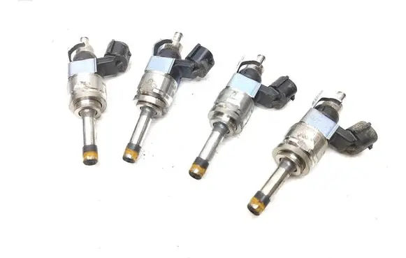 Nissan Rogue Fuel injectors set 166006RA0A