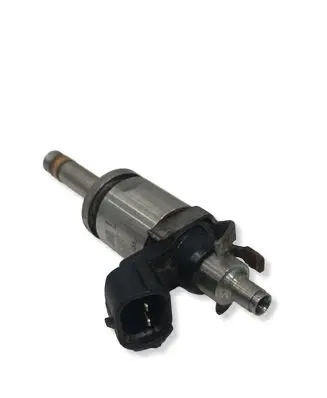 Mazda 6 Fuel injector PE0113250B 10P05 0051