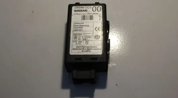 Nissan X-Trail T30 Door central lock control unit/module 28596CC0 5WK6473B