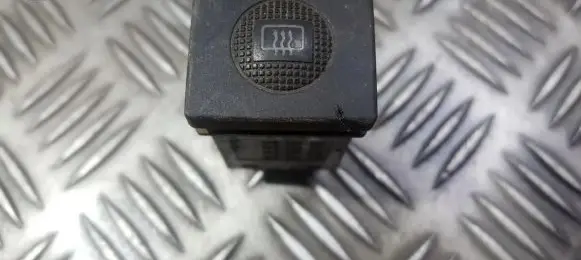 Volkswagen Golf III Windscreen/window heater switch 1h5959621 1h6959621