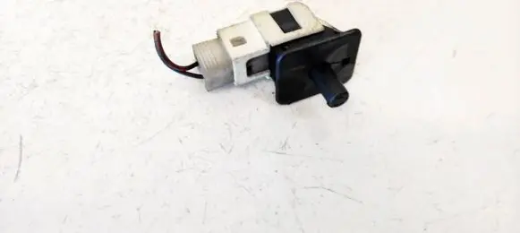Mercedes-Benz E W210 Front door sensor 2028209410 30011501