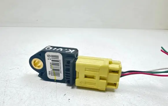 Toyota Verso Airbag deployment crash/impact sensor 8983105020 0099088055