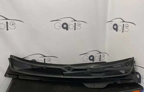 Dodge RAM Wiper trim 68299452AE 68299451AE
