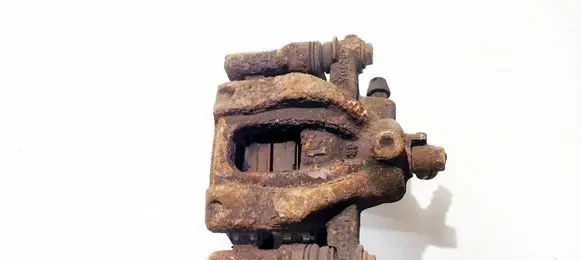 Honda CR-V Rear brake caliper