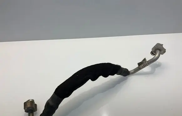 Porsche Macan (95B) Air conditioning (A/C) pipe/hose 95B816720D