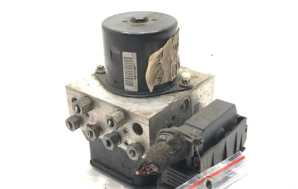 Opel Insignia A ABS Pump 13332549