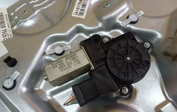 Fiat Croma Rear door window regulator motor 3G1764C
