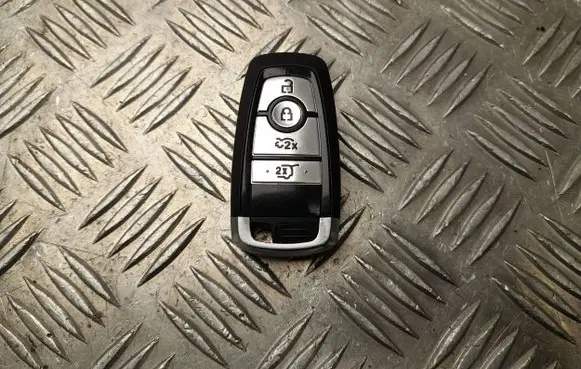 Ford Mustang Mach-E Ignition key/card MX6T15K601EA