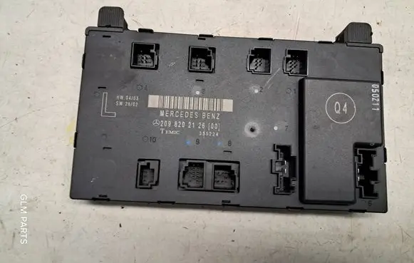 Mercedes-Benz CLK A209 C209 Door control unit/module 2098202126