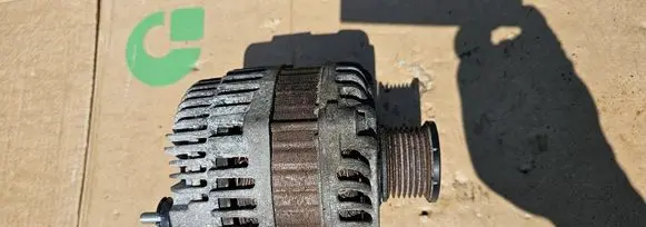 Nissan Qashqai Generator/alternator 23100jd71b