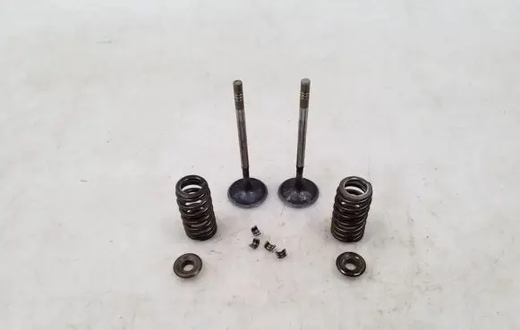 BMW 5 F10 F11 Valve 