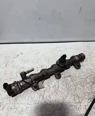 Renault Scenic II - Grand scenic II Fuel main line pipe 671181 0445214195 8200947803