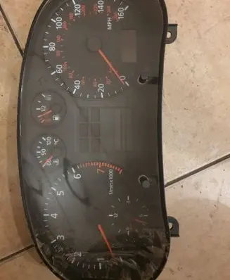 Audi A3 S3 8L Speedometer (instrument cluster) 8L0919910G 11000894008