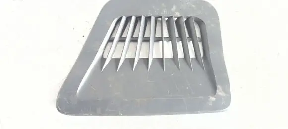 BMW 7 G70 Cabin air duct channel 9870191 15361710