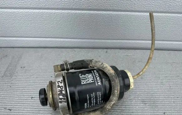 Nissan King Cab, Navara Fuel filter 16400VK502
