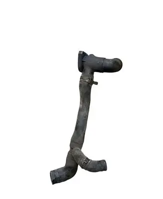 Volkswagen Polo III 6N 6N2 6NF Engine coolant pipe/hose 028121133c