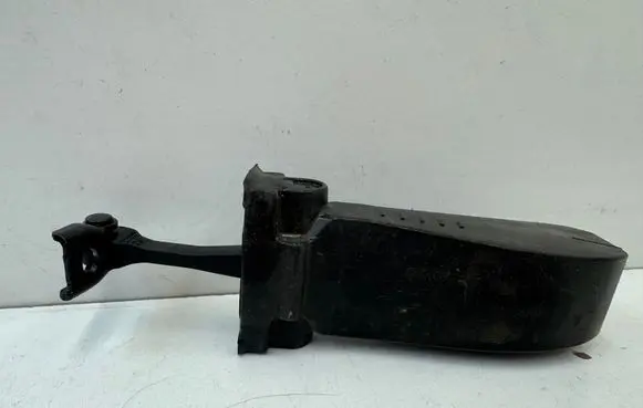 Skoda Superb B8 (3V) Front door check strap stopper 3V0837267