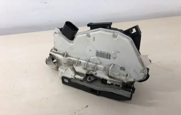 Seat Ibiza IV (6J,6P) Front door lock 26A5NZ837016C