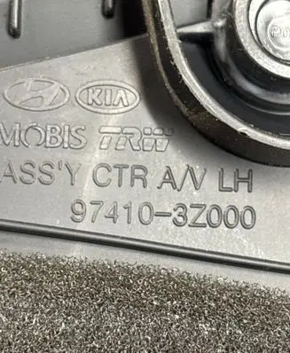 Hyundai i40 Dash center air vent grill 974103Z000