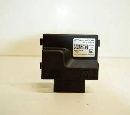 Audi A5 Fuel injection pump control unit/module 8W0906093G