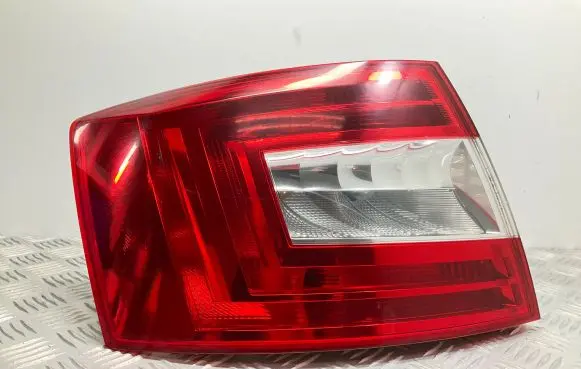 Skoda Octavia Mk3 (5E) Rear/tail lights