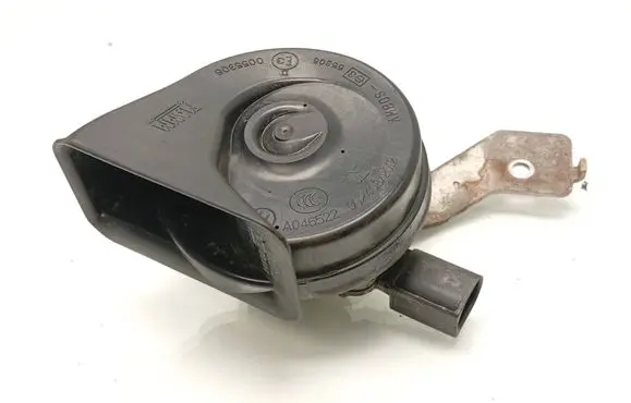 Mercedes-Benz A W176 Horn signal A0005405700