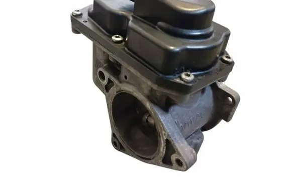 Audi A4 S4 B8 8K EGR valve cooler 03G131501G