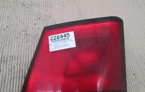 Mitsubishi Carisma Rear/tail lights