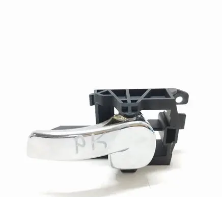 Nissan Qashqai+2 Front door interior handle NS2904