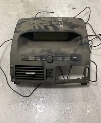 Toyota Avensis T250 Climate control unit 8494