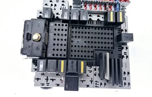 Volvo XC70 Comfort/convenience module 8688153 8645729