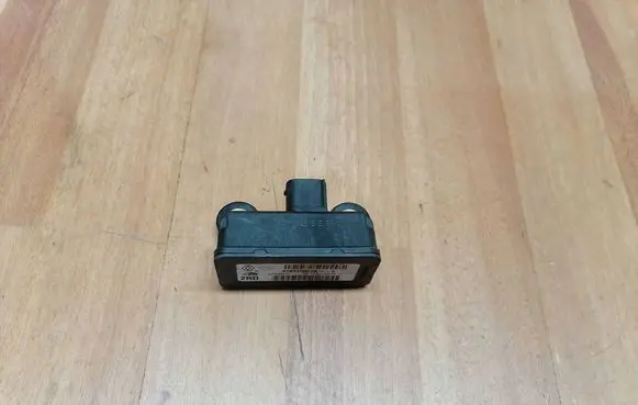 Renault Megane III ESP acceleration yaw rate sensor 479310001R GU79G09E7G 10170106463