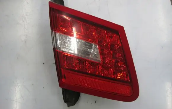 Mercedes-Benz E A207 Tailgate rear/tail lights A20782200364