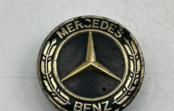 Mercedes-Benz C W206 Original wheel cap A1674015900