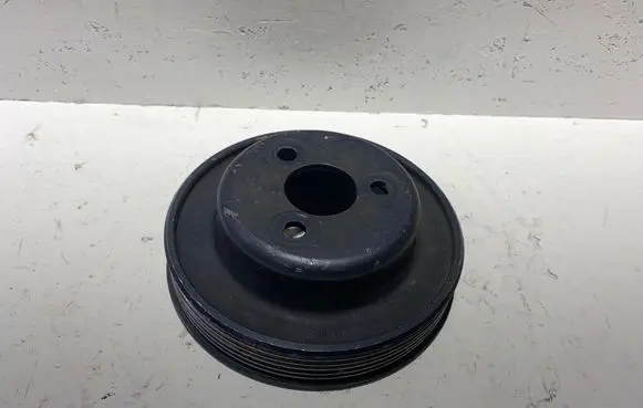 BMW 3 E36 Power steering pump pulley 1722555